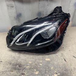 2017 2018 2019 2020 Mercedes-Benz E350 Left Driver Side Headlight OEM A(contact info removed)