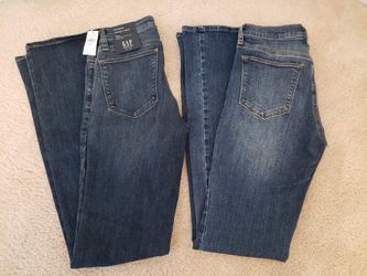 GAP Mid Rise Perfect Boot Jean's, Size 2