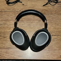 Sennheiser Pxc550 Bluetooth Headphones