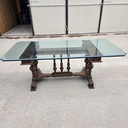 Dinning Table 