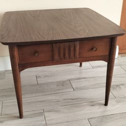 Mid Century Oversized End Table by Bassett Furniture 