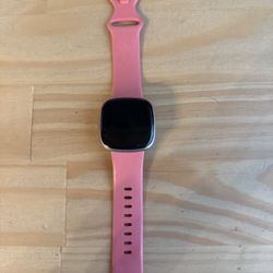 Fitbit Versa 4