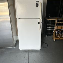Frigidaire Refrigerator  and freezer