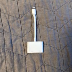 Lightning to HDMI adapter