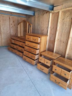 Dresser's Nightstand's Set $480 FIRM FIRM