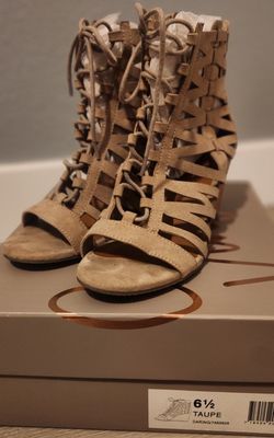 Crown Vintage Taupe Gladiator Wedge Size 6.5 Used
