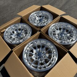 6x5.5 Fuel Revolt 17”  Machined Hyper Silver Wheels Off-Road Rims