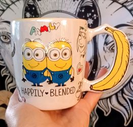 Universal studios despicable me mug