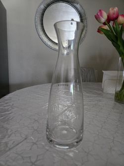 Clear vase