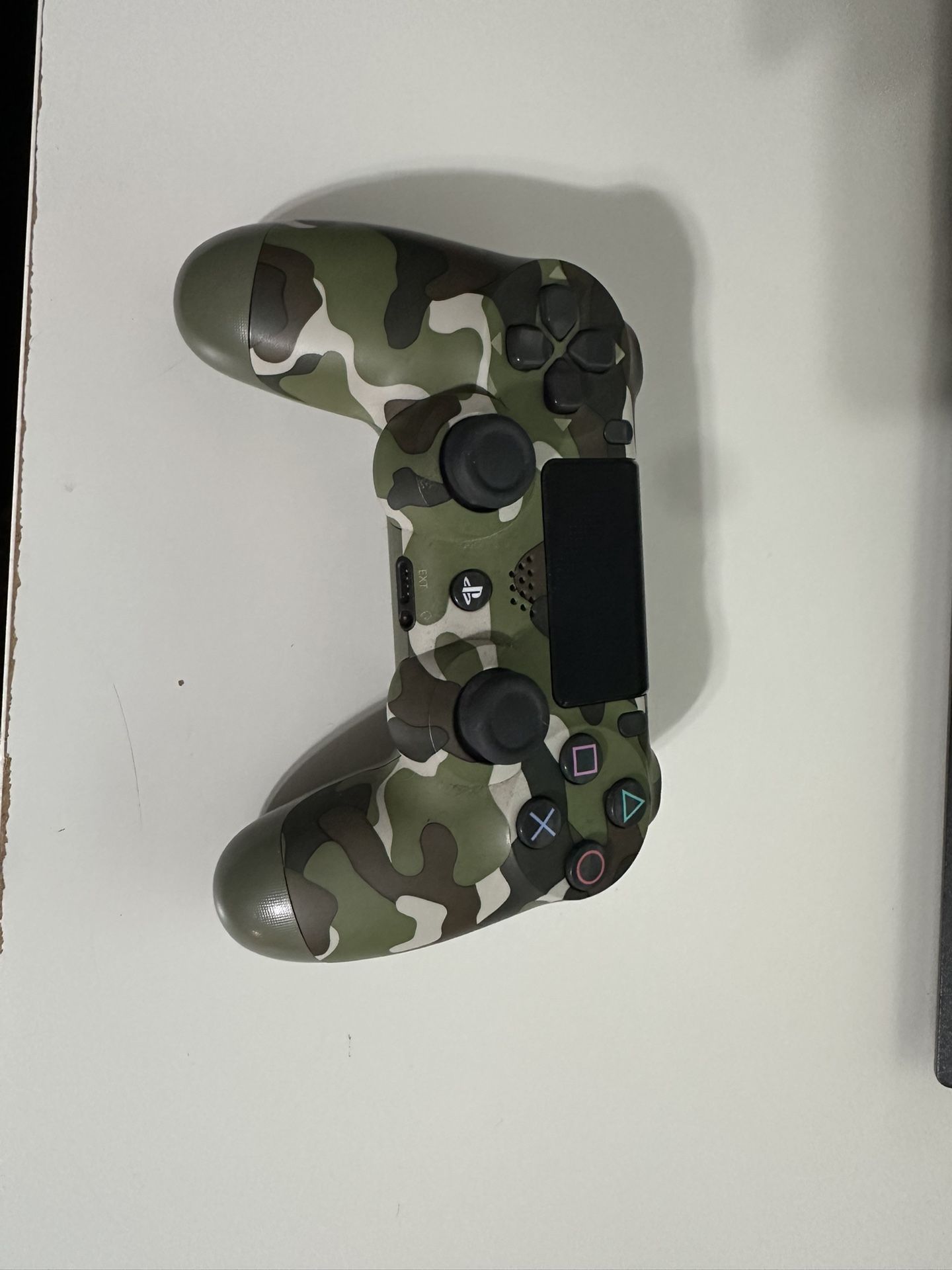 PS4 Controller 