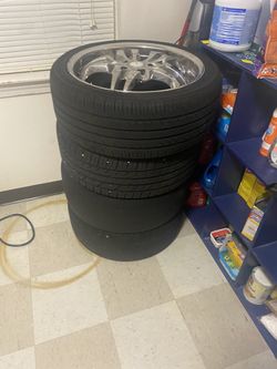 4 Rims With Tires