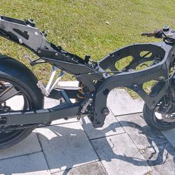 Frame - Rolling Chassis - 2006 Suzuki GSXR 750