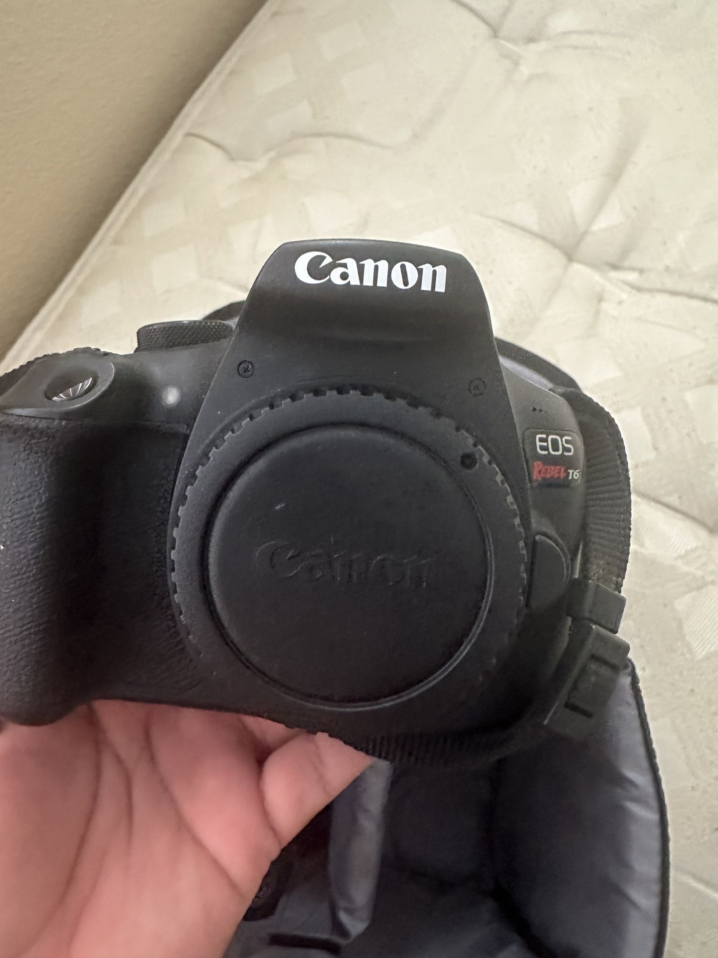 Canon Rebel T6 