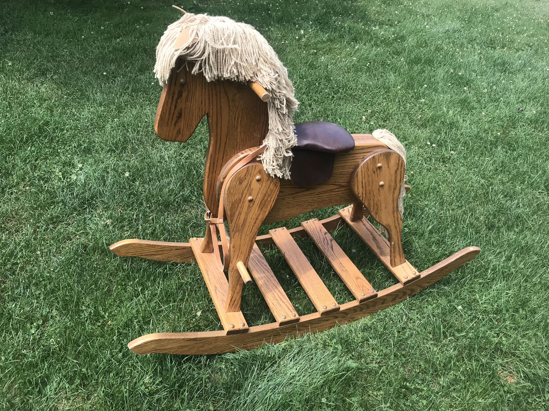 Amish Handmade Hobbie Horse ( Large )