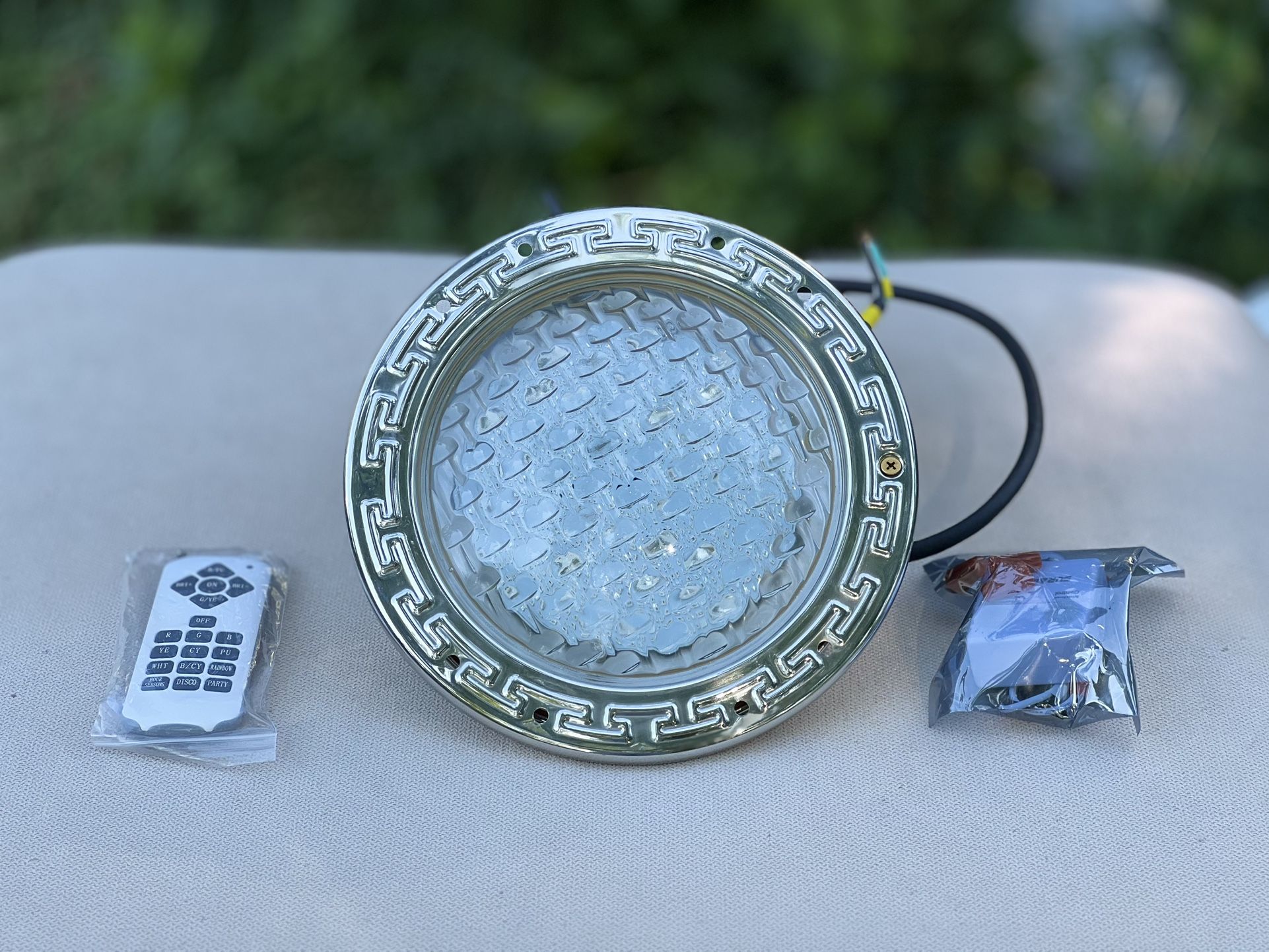 Smart LED Pool Light - 12V, Wi-Fi, 10" Color Changing