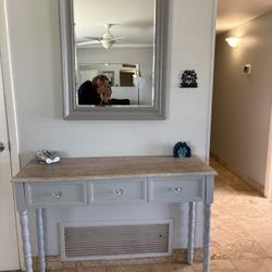 Entry Table  Gray Wood Like New