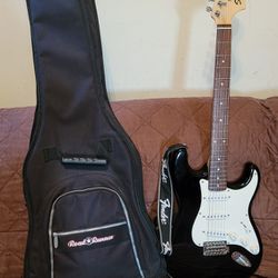 SQUIER STRATOCASTER BY FENDER AFFINITY SERIES ELECTRIC GUITAR CRAFTED IN CHINA IN BLACK COLOR. 