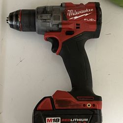 Milwaukee Drill With Battery 