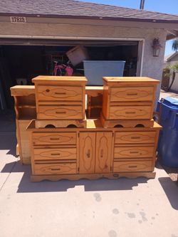 Six peace bedroom set