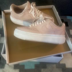 Nike 