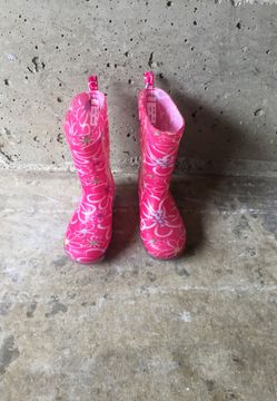 Girl rain boots size 12/13