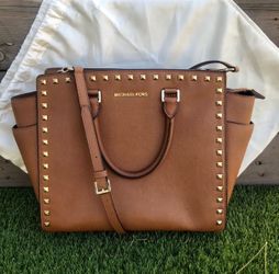 Michael Kors Selma Stud Large Tan Tote