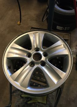 Saturn Vue 16" Rim