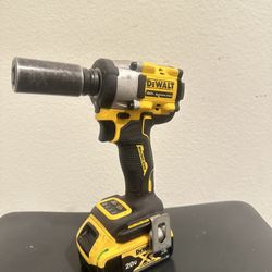 Dewalt 1/2 Impact Wrench 