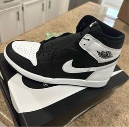 Air Jordan 1 Retro High OG Black White 10.5