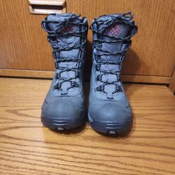 Columbia Techlite Omni-Heat Waterproof Boots