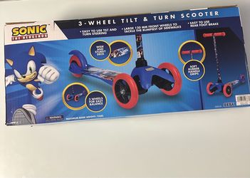 Sonic The Hedgehog 3 Wheel Tilt And Turn Scooter
