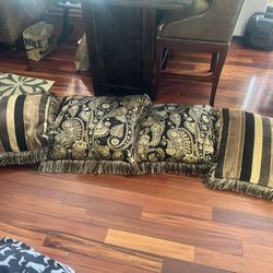 Set Of Large Couch Pillows 