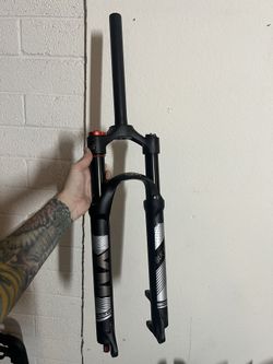 BUCKLOS Brand New Fork