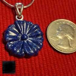 LAPIS LAZULI , STERLING PENDANT AND STERLING 18 INCH CHAIN. PLEASE DO NOT ASK TO HAVE ME LOWER PRICES THEY ARE VERY FAIR! (NC- 84426)