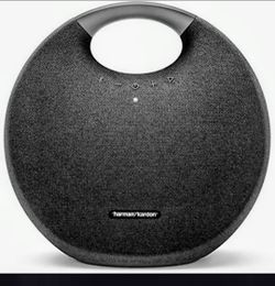 Bluetooth Speaker by Harmon Kardon