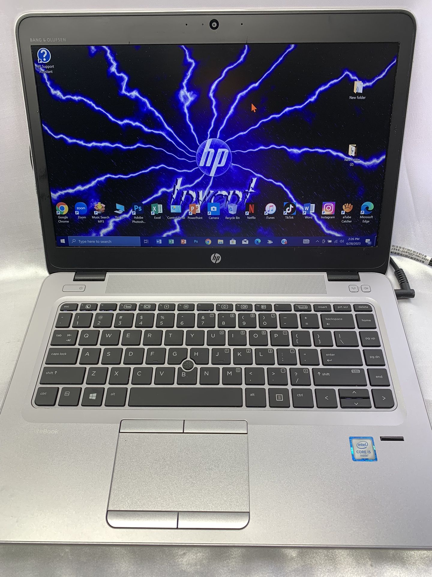 i5…i5…HP ELITEBOOK 6 GENERATION build On 06/04/2020….256.0 GB SSD ( Capacity ) ..8.0 GB RAM . Looks Like Brand New FULLY LOADED