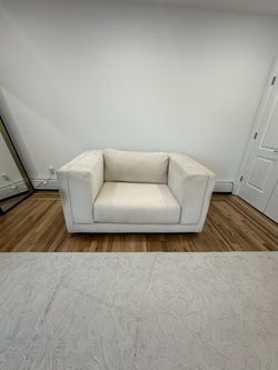 Z Gallerie Large Chair 