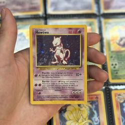 Base Set Mewtwo Holo MP-HP