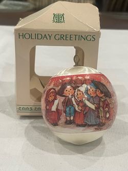 1976 Hallmark Mary Hamilton caroling children satin Christmas ornament in box.