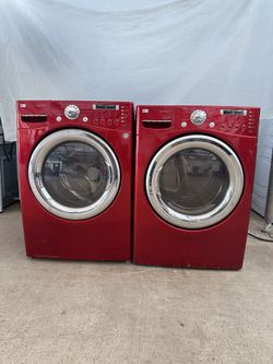 LG Steam Washer And Dryer 