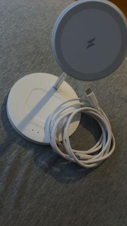 Anker 2 In 1