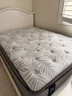Sealy full size mattress