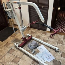 Span Electric Lift 500lb Capacity With Sling And Battery Charger. Must Pickup