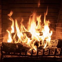 FIREWOOD  - Nice Dry Seasoned Firewood Quarter Cords 