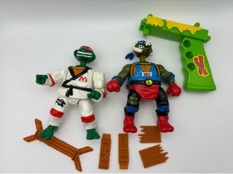 Vintage TMNT Kowabunga Kickboxing Leo and Karate Choppin Mike Smash’em  Bash’em