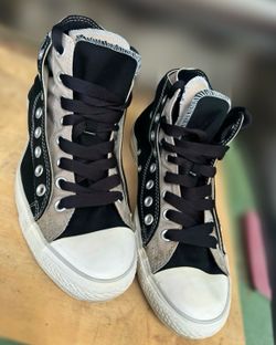 men’s converse size 11 high top multi color beauties!!!