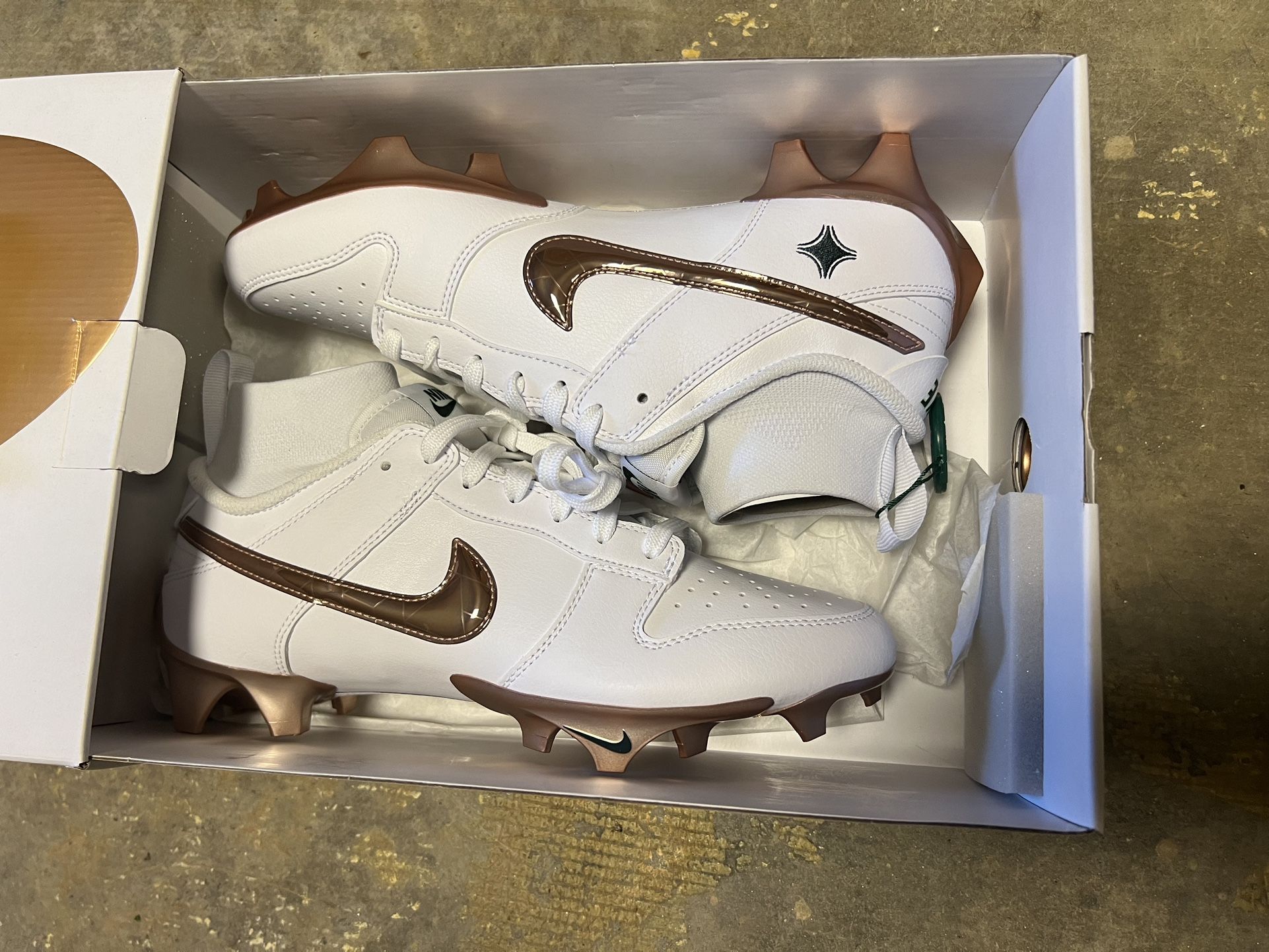 NIKE VAPOR EDGE DUNK ”Kyler Murray 【公式通販】