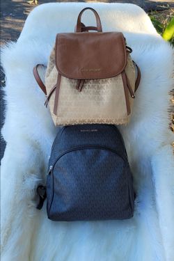 Mk Originales $120, por las dos.