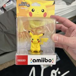 Pikachu Super Smash Bros Amiibo 