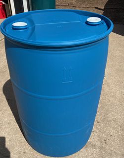 Plastic 55 gallon food grade barrels